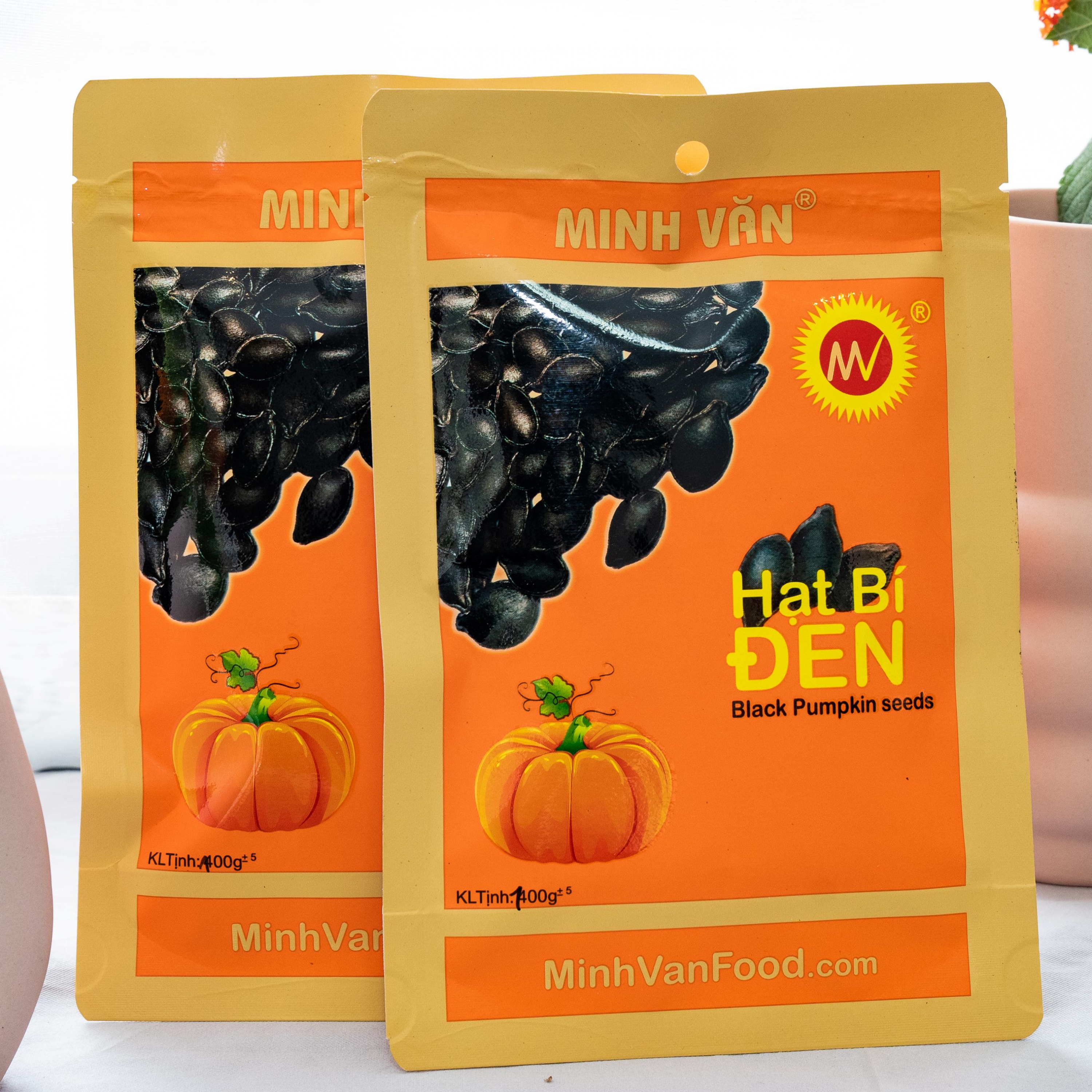 Hạt bí đen 100g