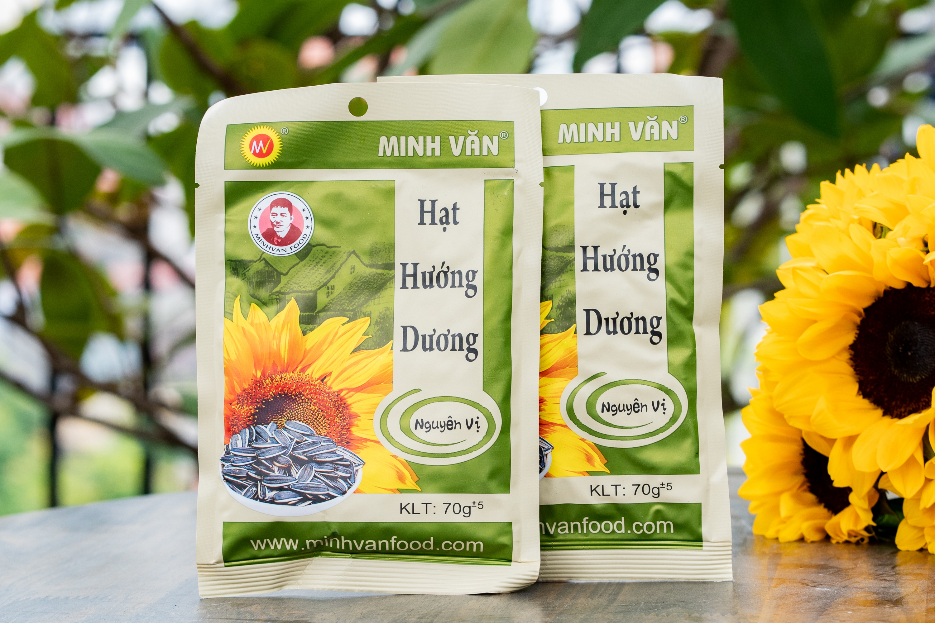 Hướng dương nguyên vị 70g